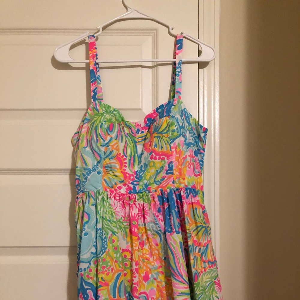 Lilly Pulitzer size 6 dress.
